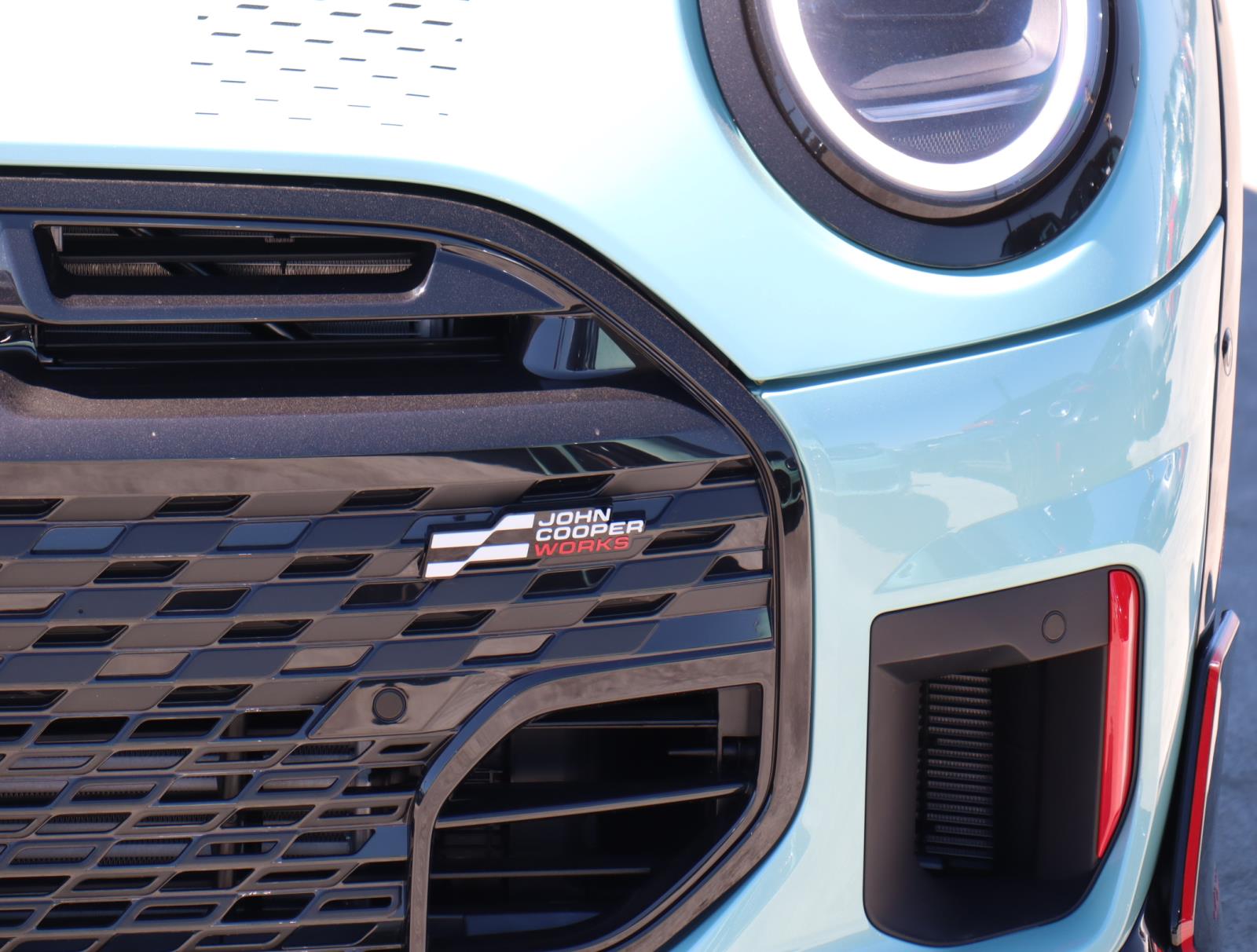 2025 Mini Cooper 2 Door Hardtop John Cooper Works Iconic photo 4