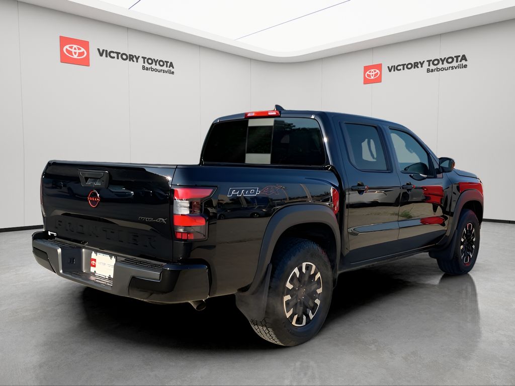 2024 Nissan Frontier PRO-4X photo 3