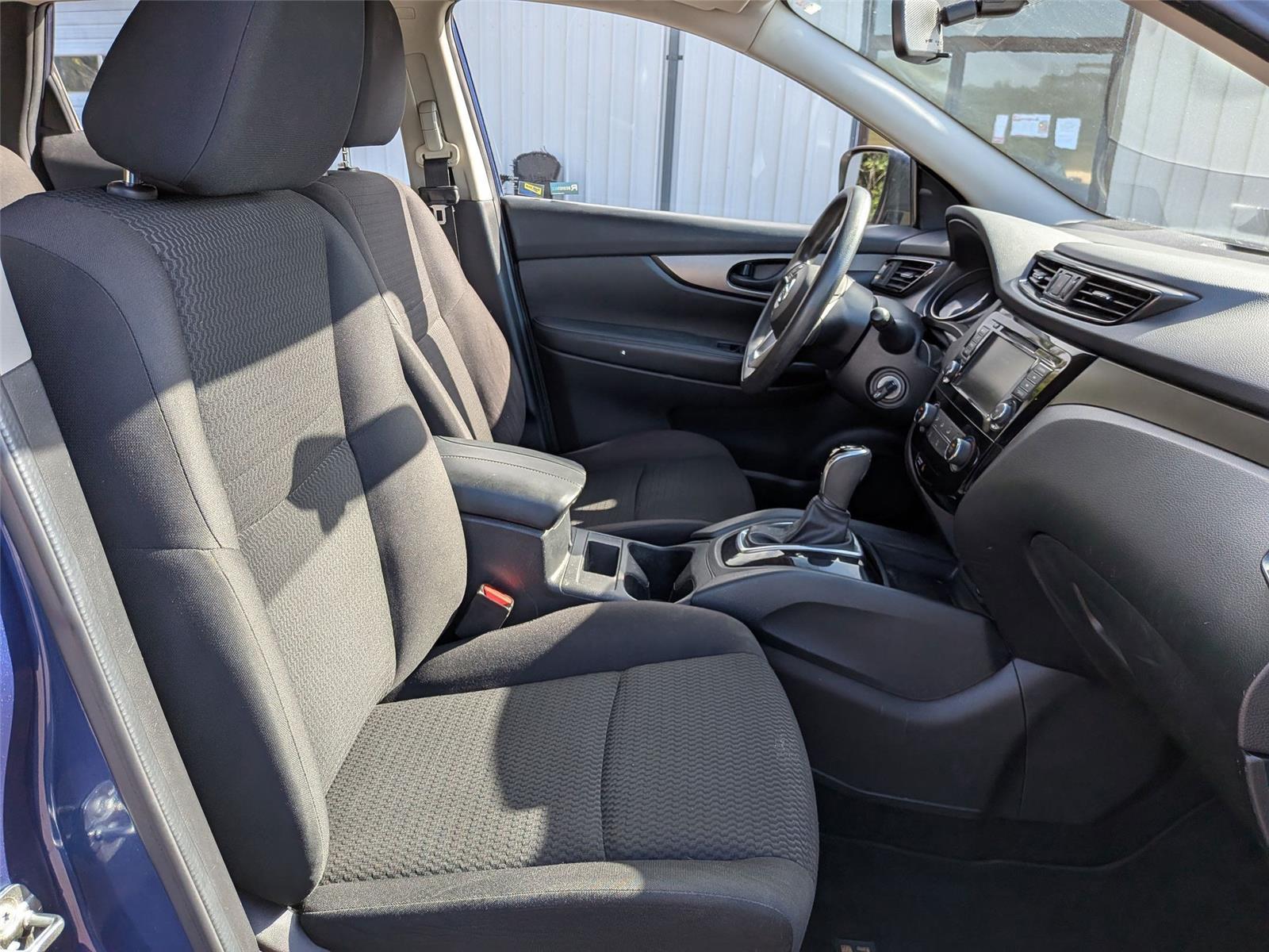 2019 Nissan Rogue Sport S photo 34