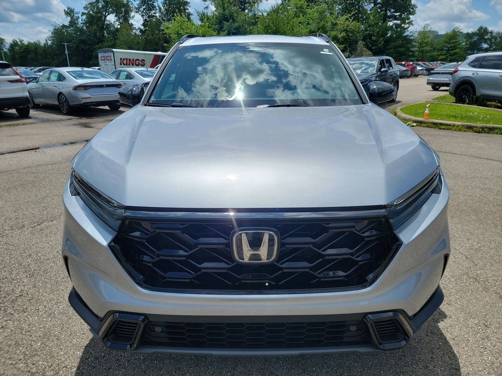 2026 Honda CR-V Hybrid Sport-L photo 2