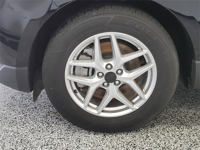 2024 Ford Edge SEL photo 6