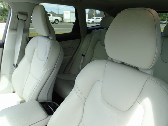 2018 Volvo XC60 Inscription photo 5