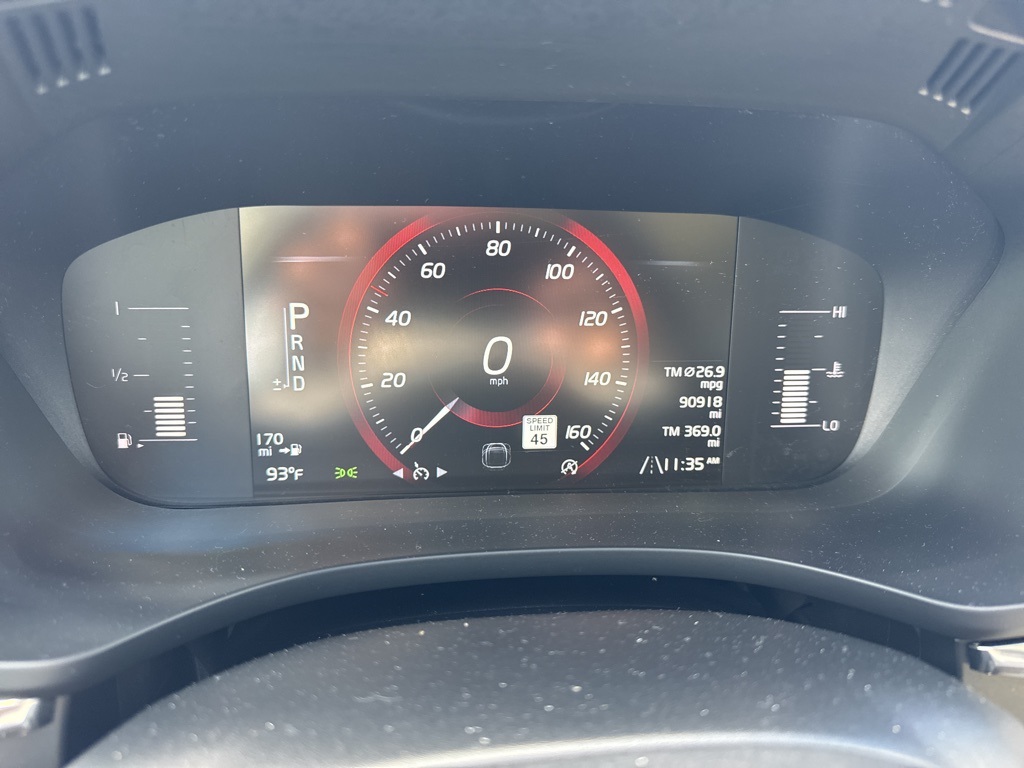 2019 Volvo XC60 T5 Momentum photo 14