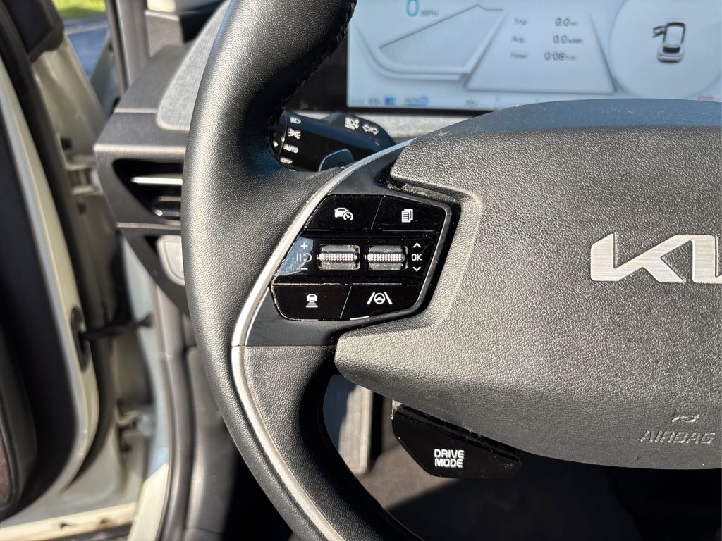 2022 Kia EV6 Wind photo 33