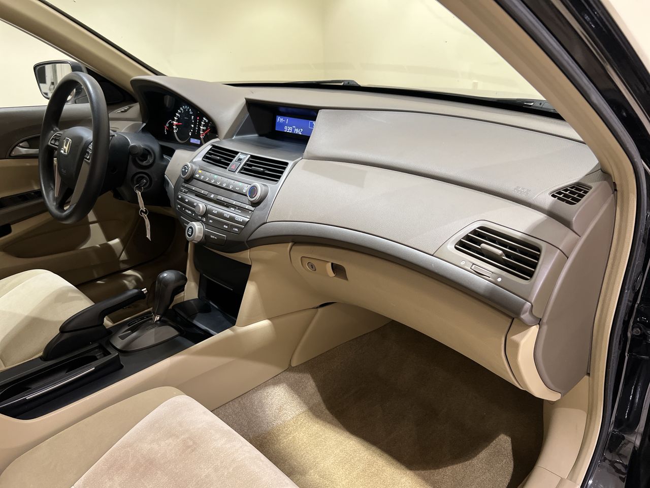 2009 Honda Accord LX photo 52