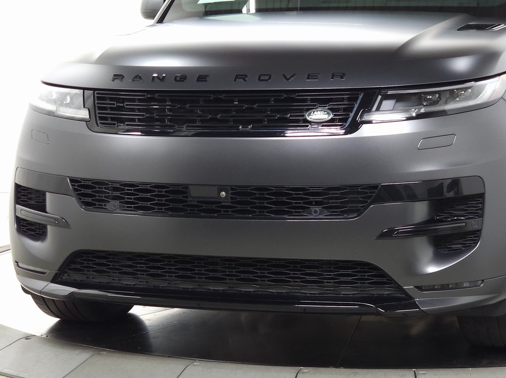 2025 Land Rover Range Rover Sport SE photo 9
