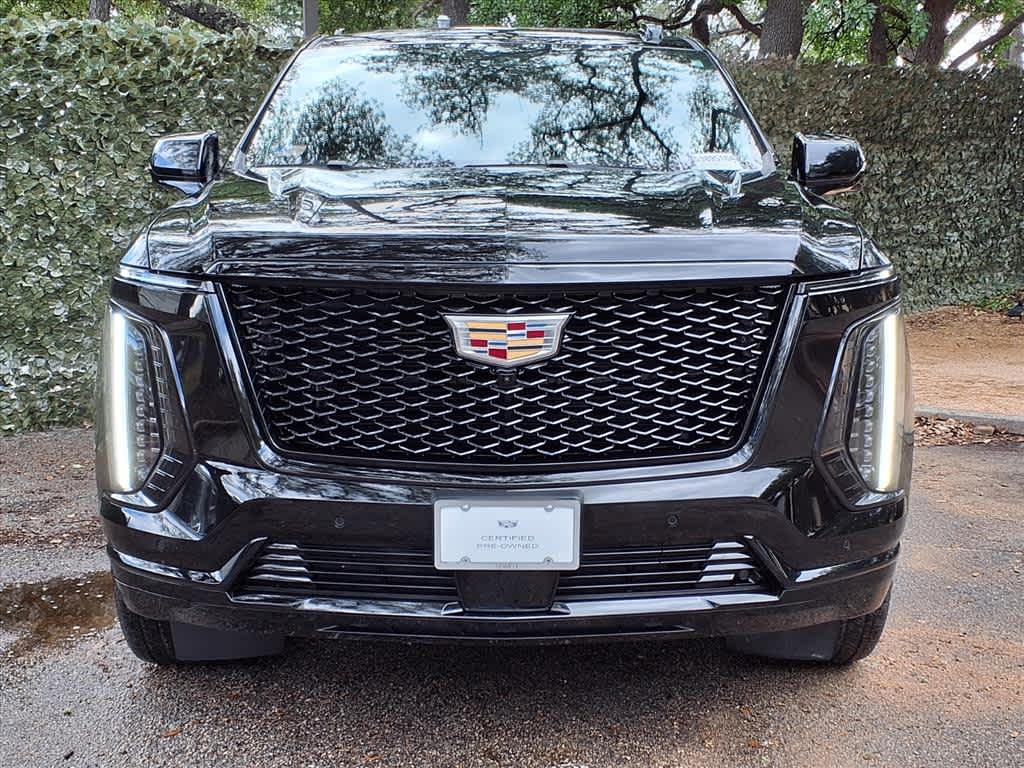 2025 Cadillac Escalade Sport Platinum photo 2