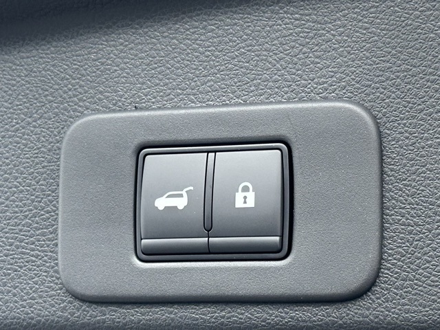 2025 Nissan Murano SL photo 17