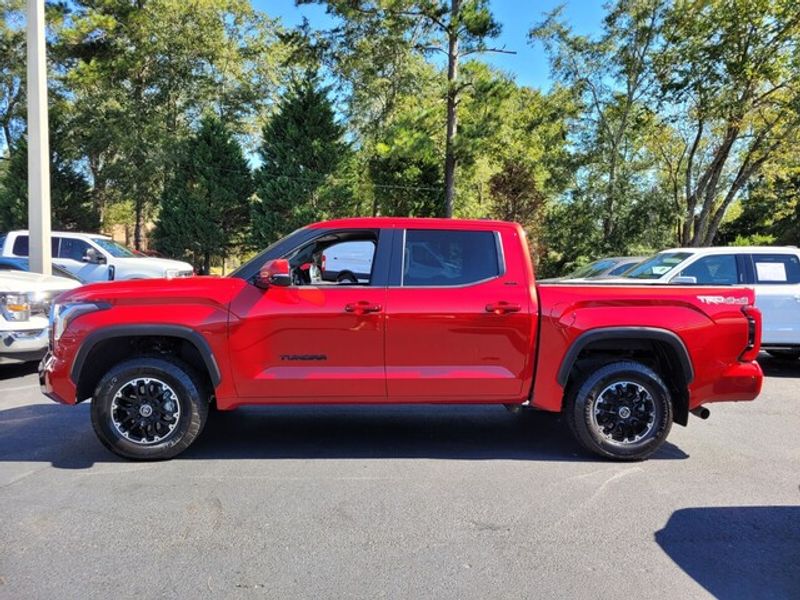 2022 Toyota Tundra SR5 photo 4