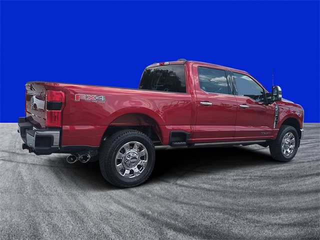 2025 Ford F-350 Lariat photo 3