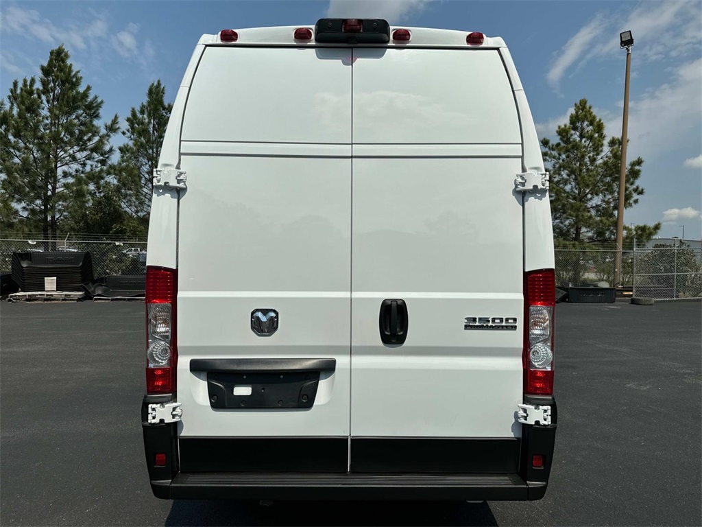 2024 Ram ProMaster 3500 photo 3