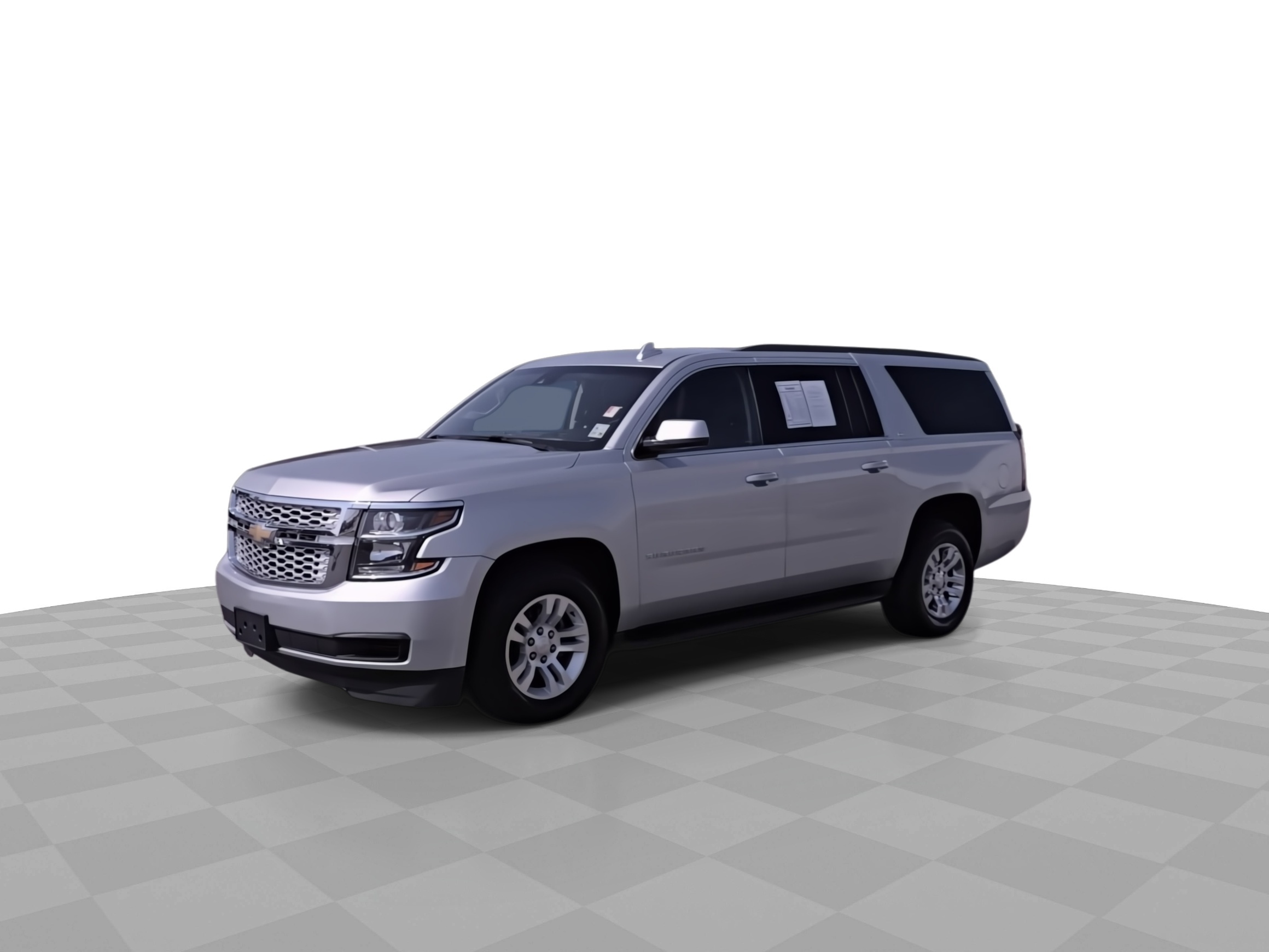 2017 Chevrolet Suburban LT photo 3