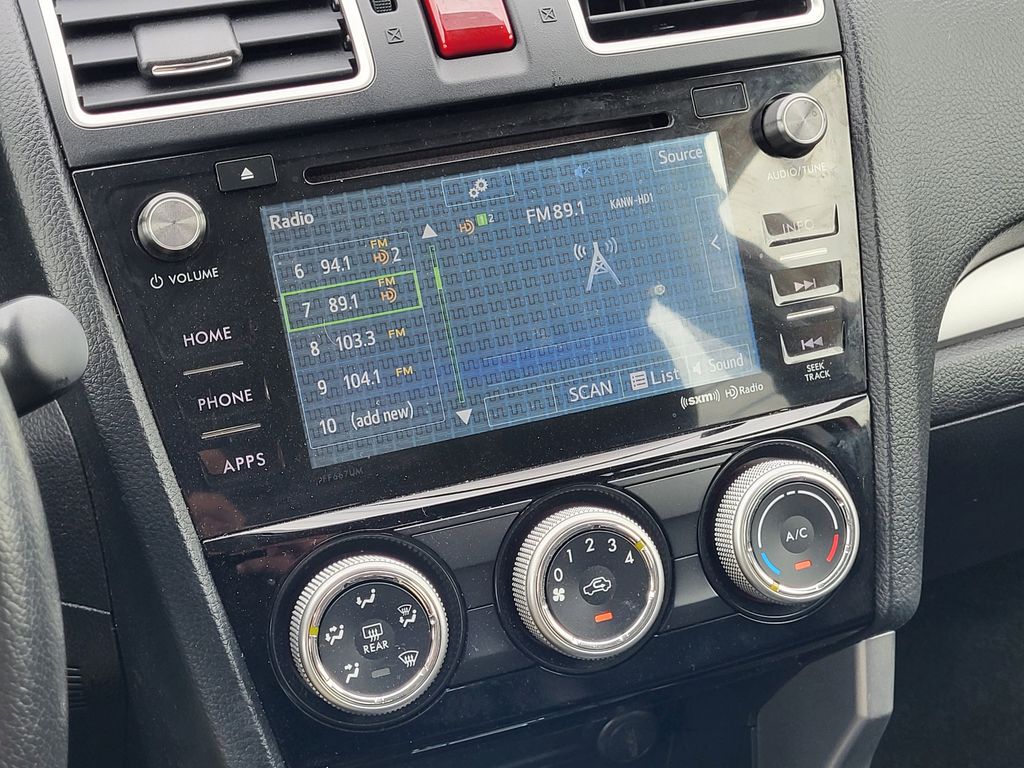 2016 Subaru Forester 2.0XT Premium photo 12