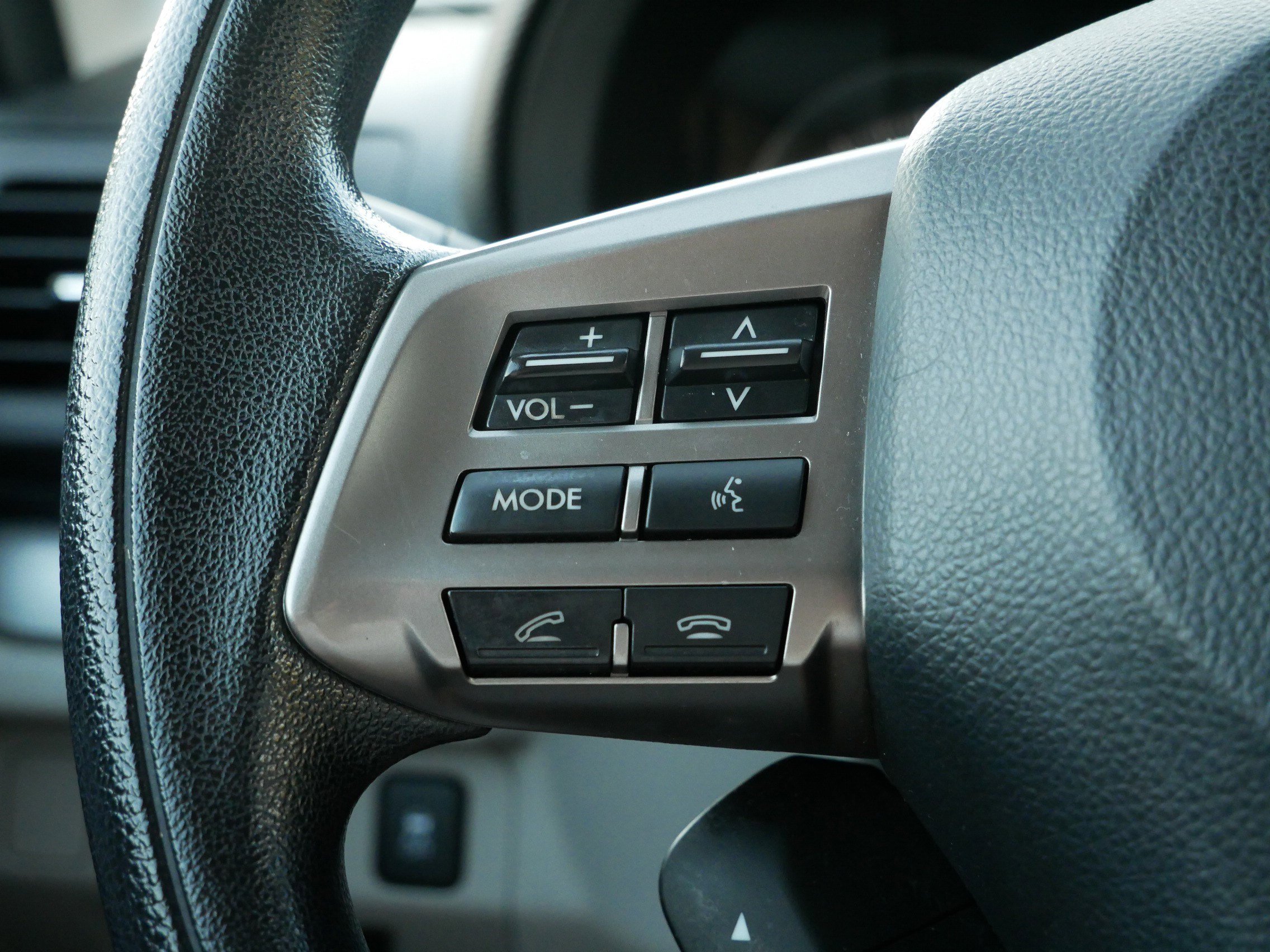 2015 Subaru Forester Premium photo 25