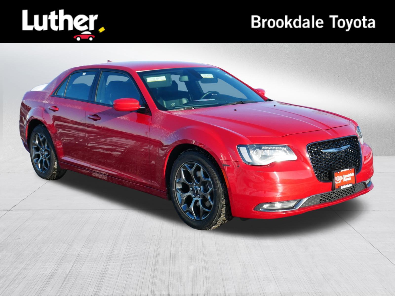 2017 Chrysler 300 S's photo