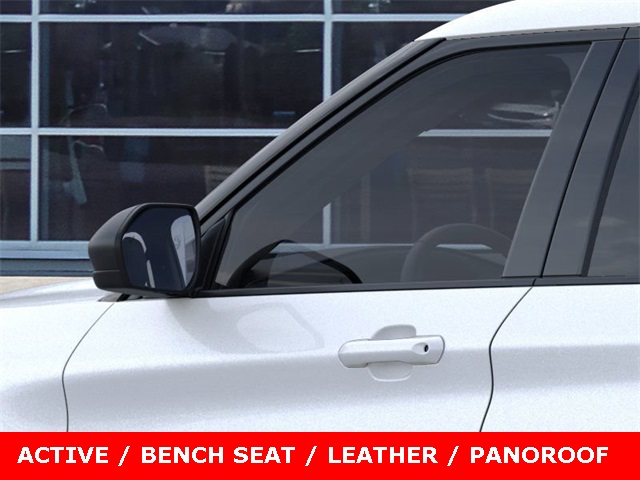 2025 Ford Explorer photo 35