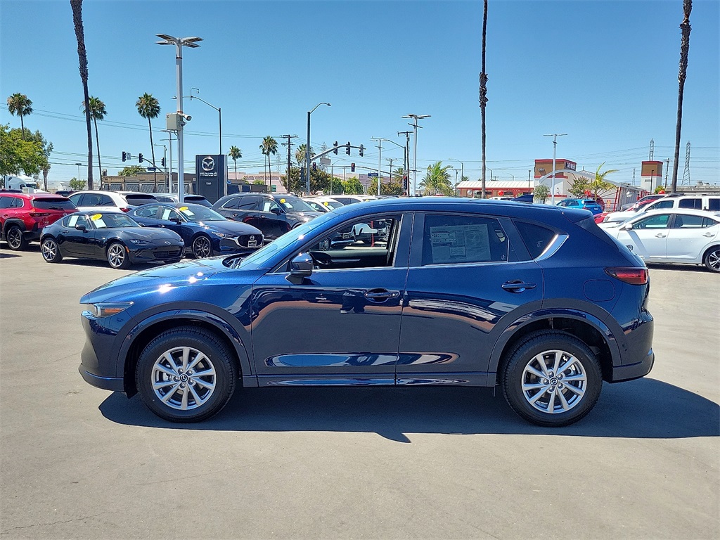 2025 Mazda CX-5 2.5 S Preferred photo 4