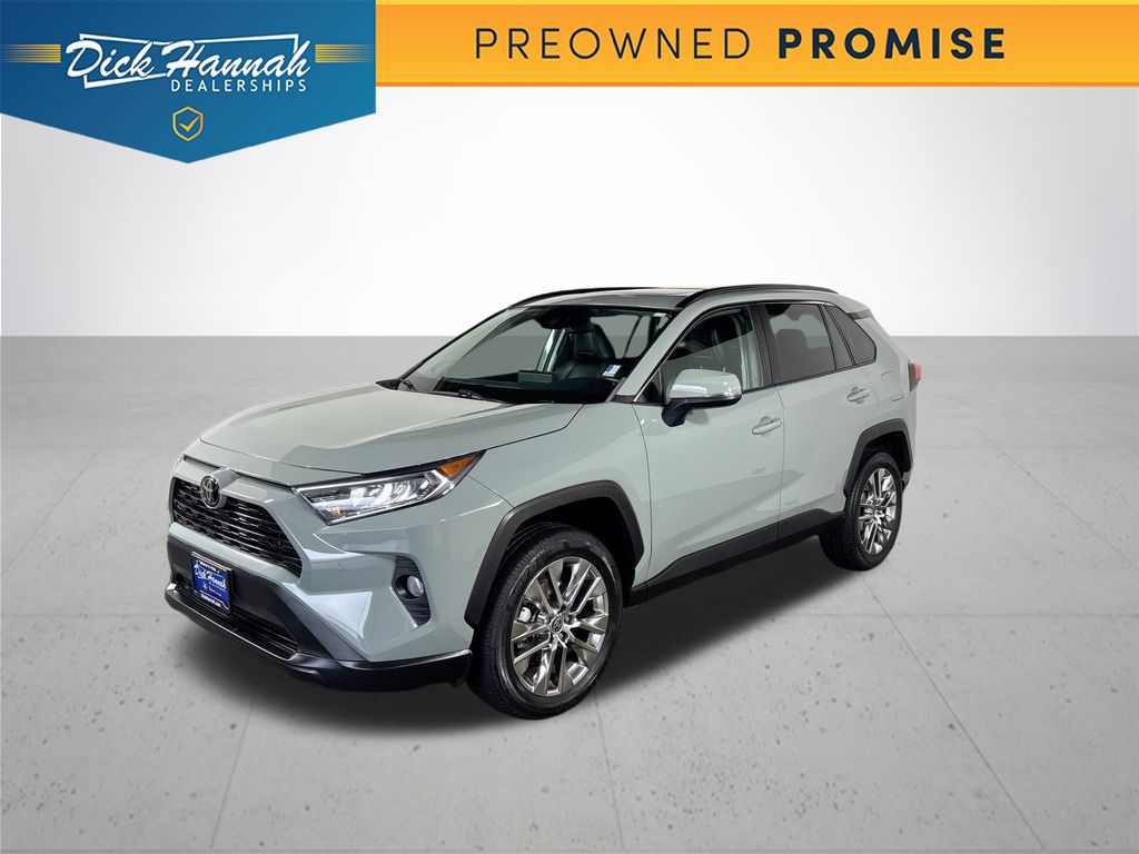 2021 Toyota RAV4 XLE Premium