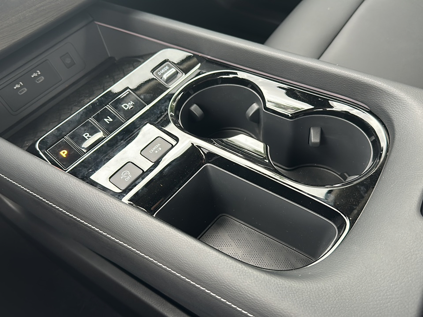 2025 Nissan Murano SL photo 14