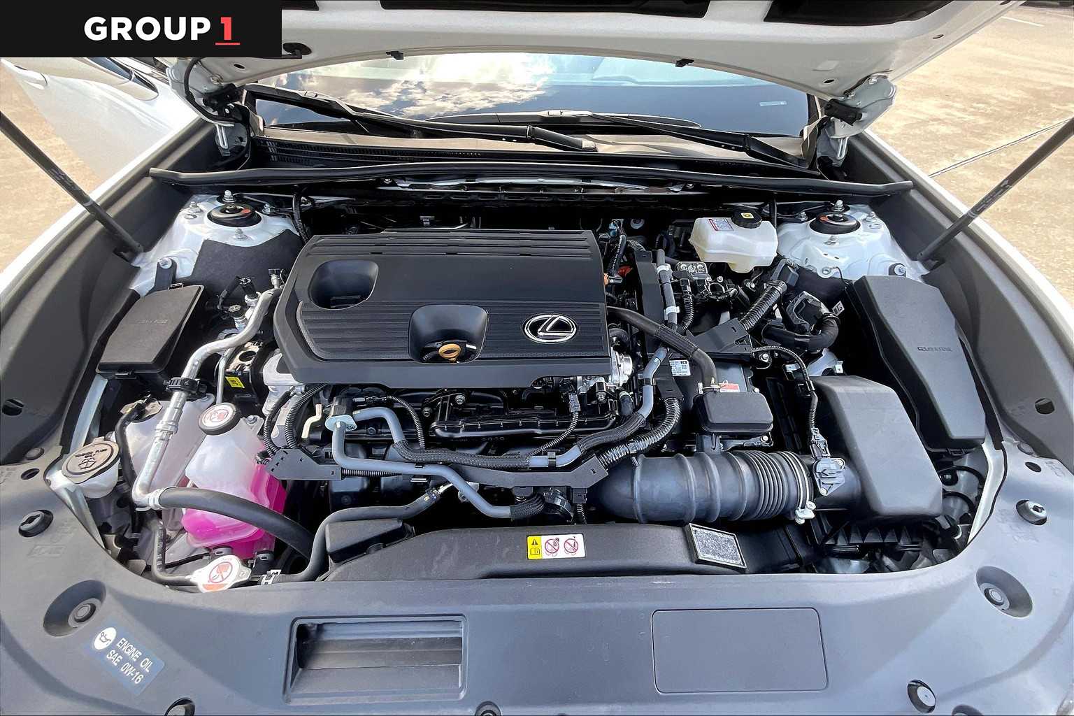 2025 Lexus ES Premium photo 27