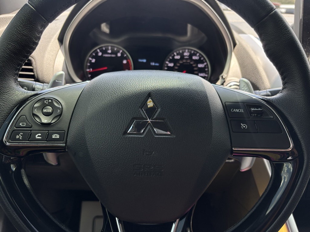 2022 Mitsubishi Eclipse Cross SEL photo 23