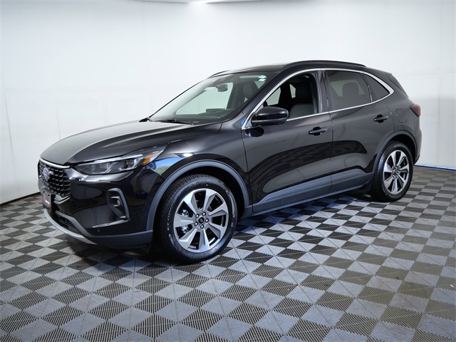 2025 Ford Escape Hybrid Platinum photo 4