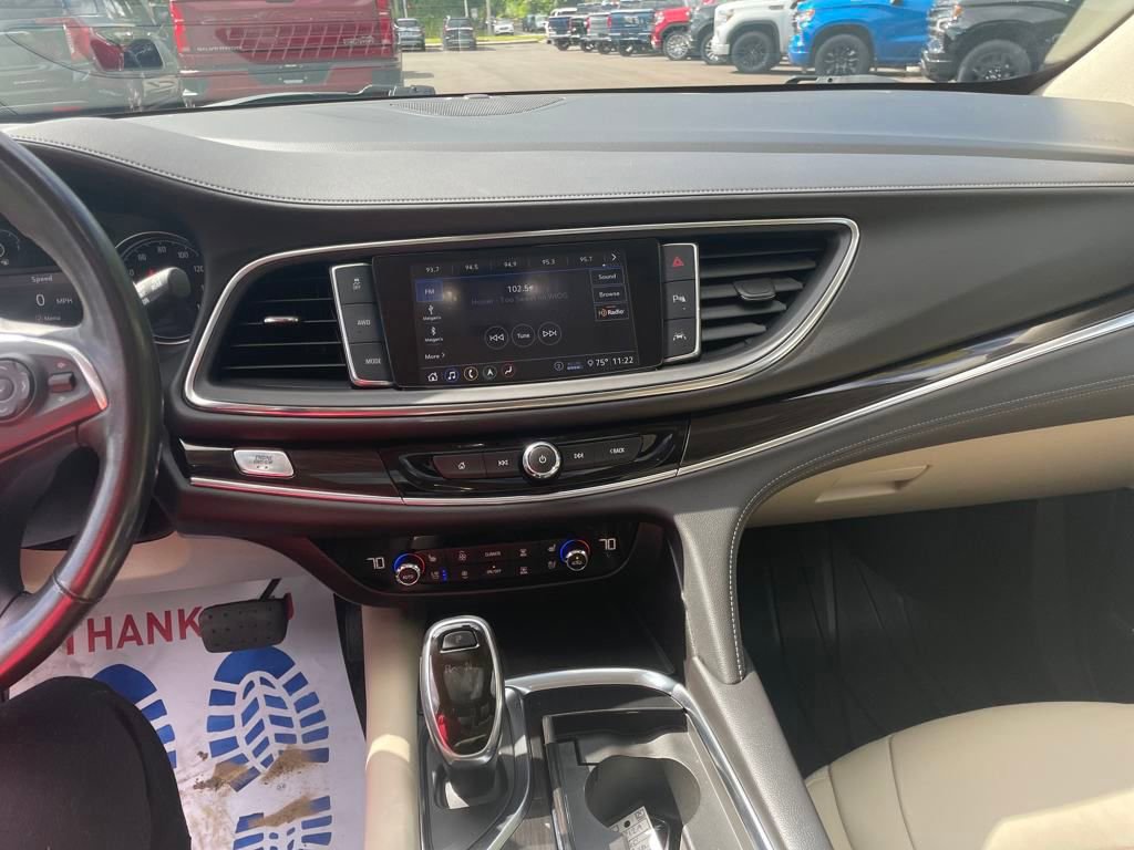 2021 Buick Enclave Premium photo 17