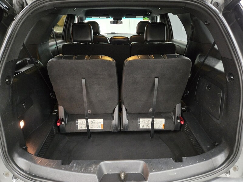 2016 Ford Explorer XLT photo 12