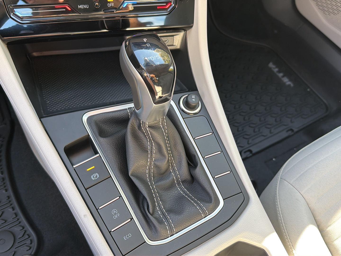 2025 Volkswagen Jetta 1.5T S photo 20