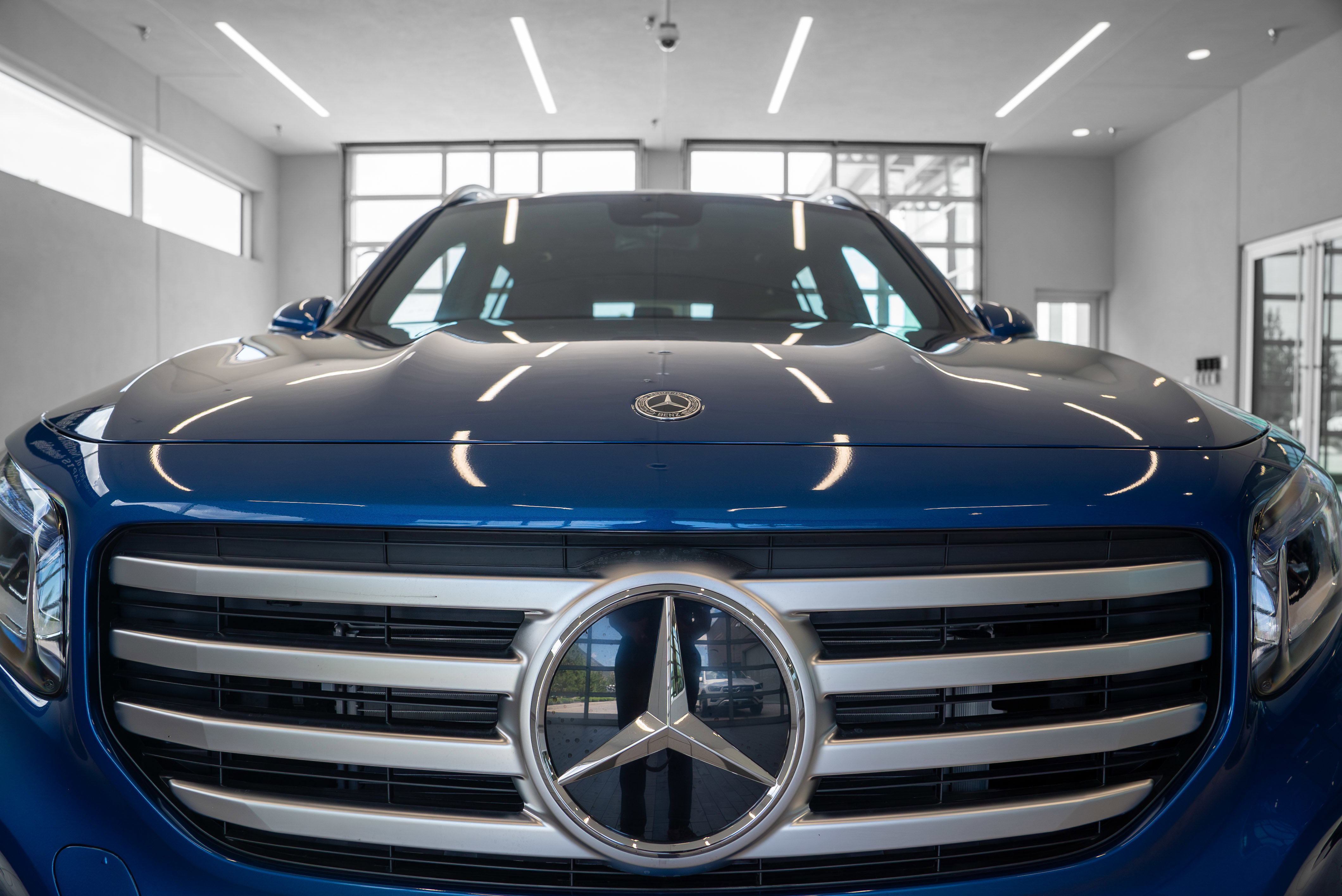 2025 Mercedes Benz GLB 250 photo 8