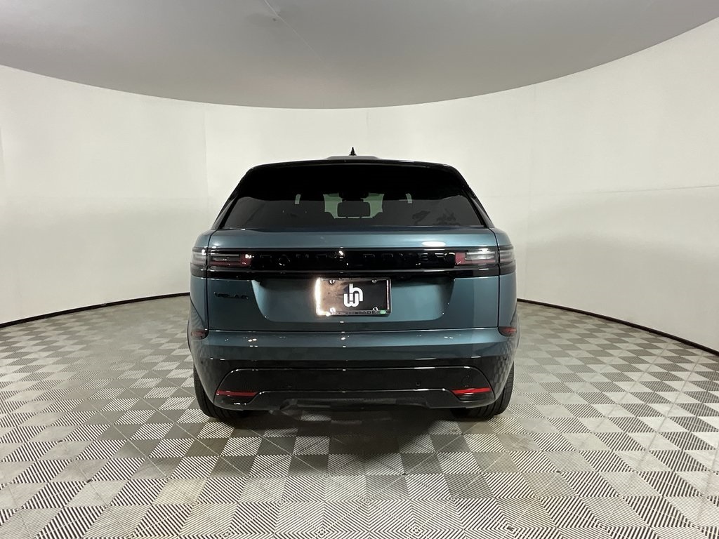 2026 Land Rover Range Rover Velar SE photo 7