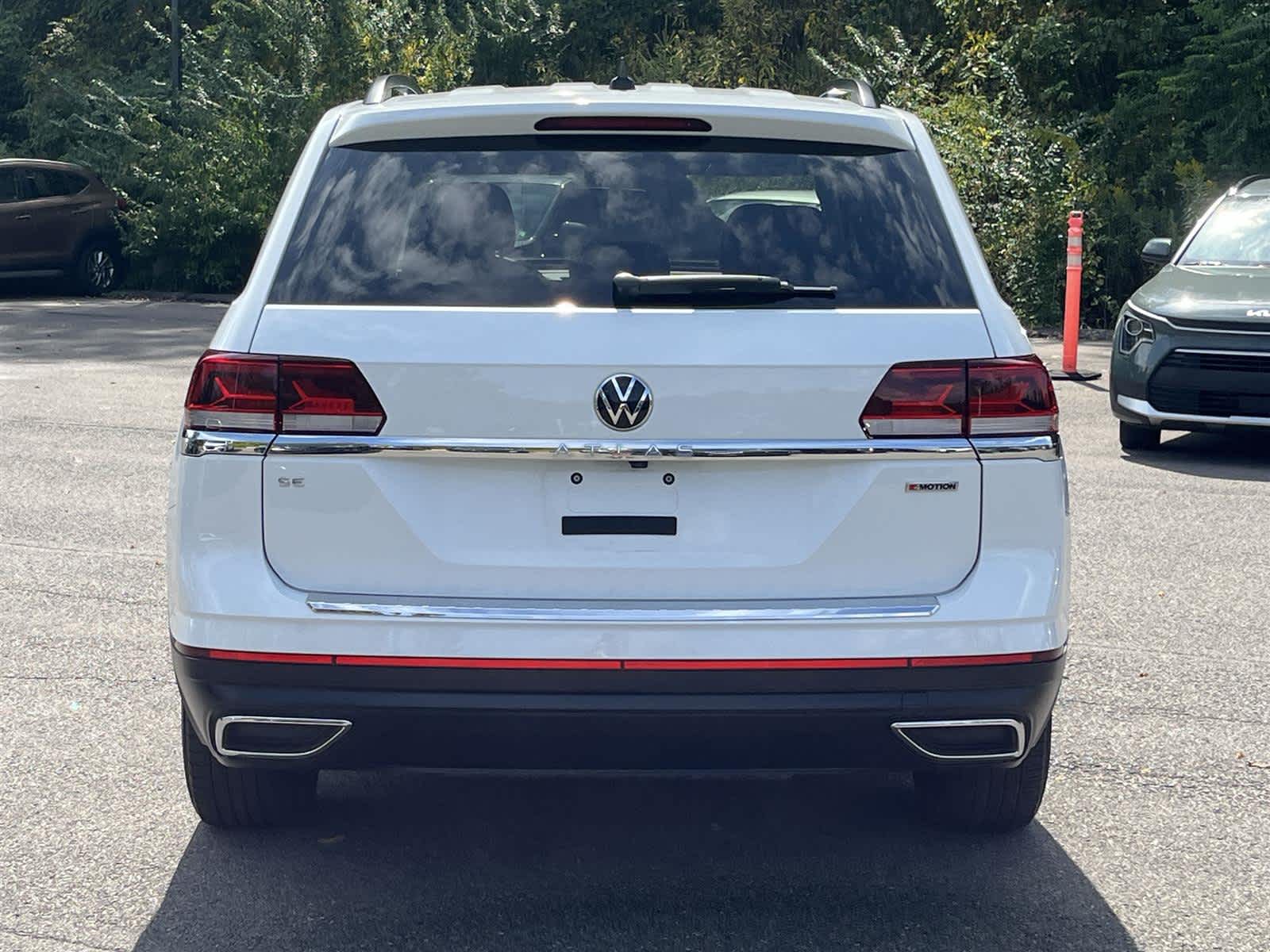 2022 Volkswagen Atlas SE photo 4