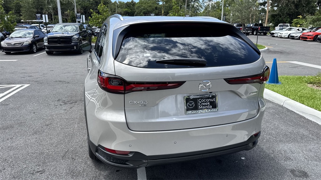 2025 Mazda CX-90 3.3 Turbo Preferred photo 13
