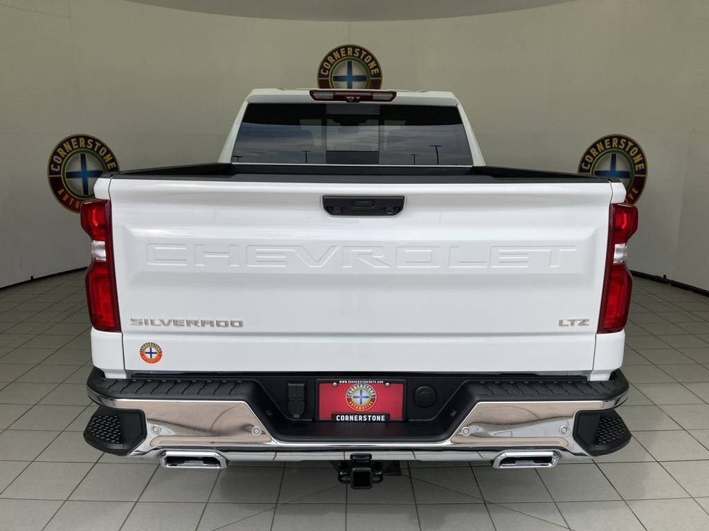 2026 Chevrolet Silverado 1500 LTZ photo 18