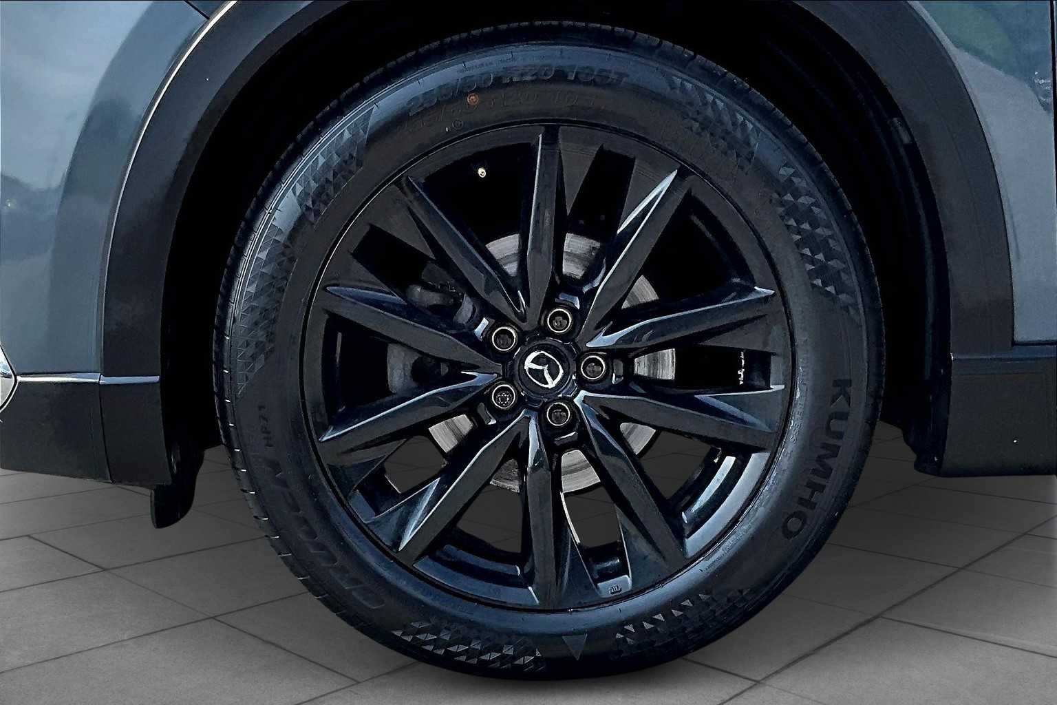 2022 Mazda CX-9 Carbon photo 9