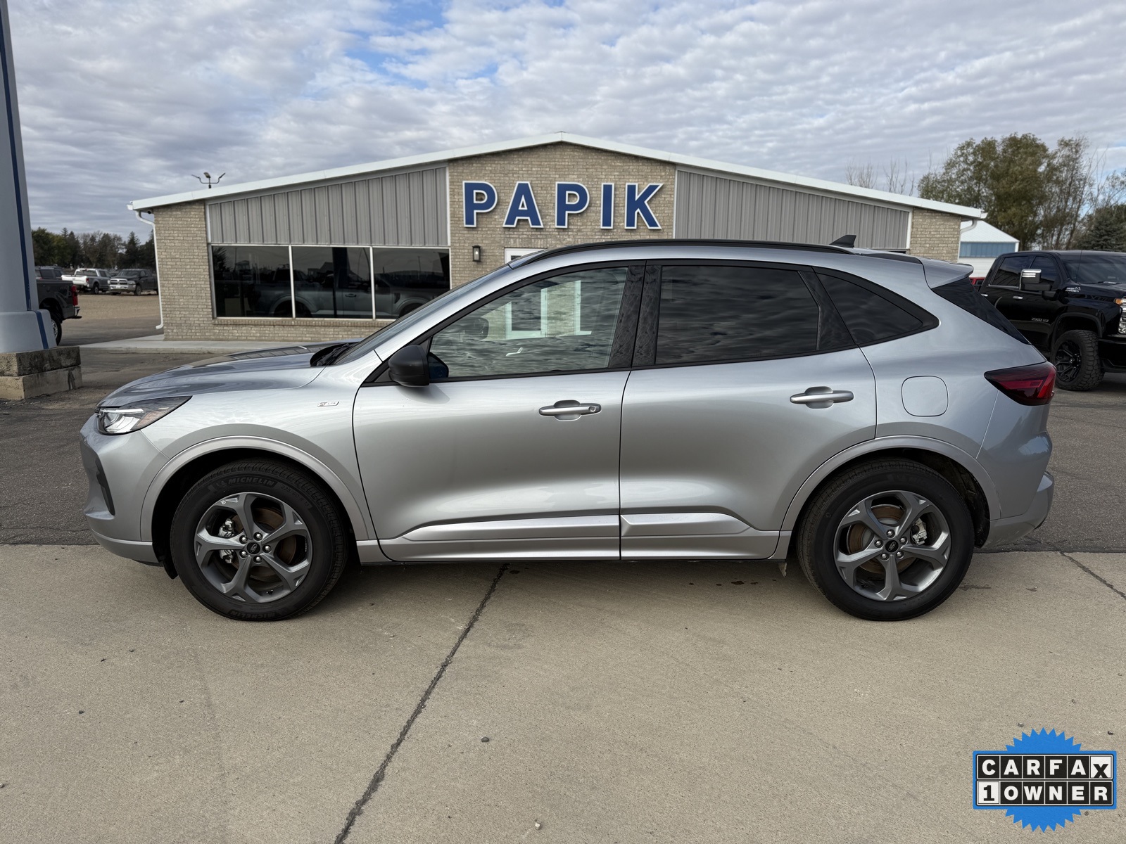 2024 Ford Escape ST-Line photo 3