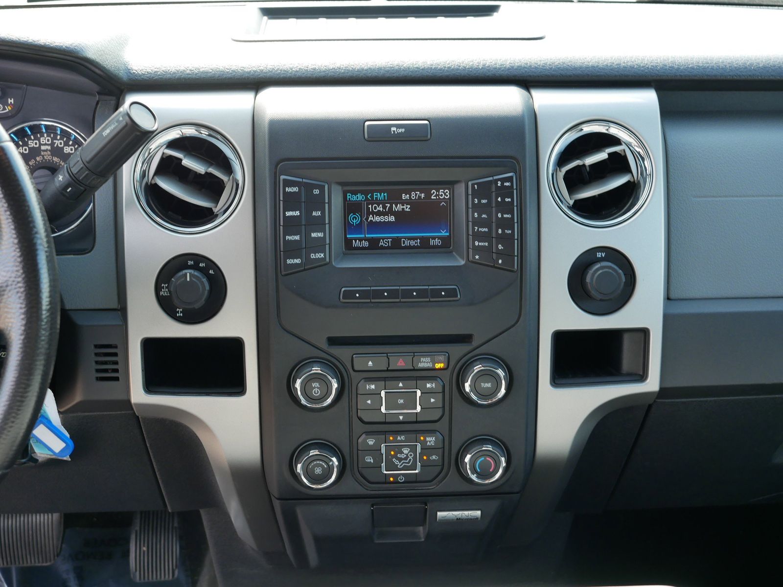 2014 Ford F-150 photo 16