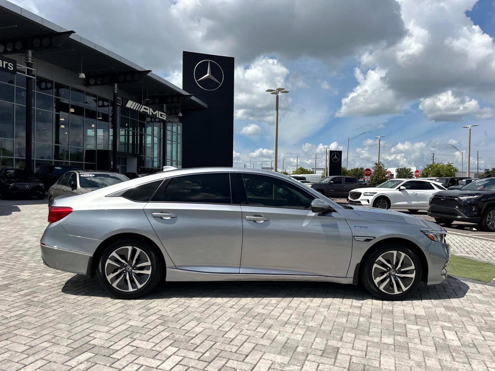2020 Honda Accord Hybrid EX-L photo 3
