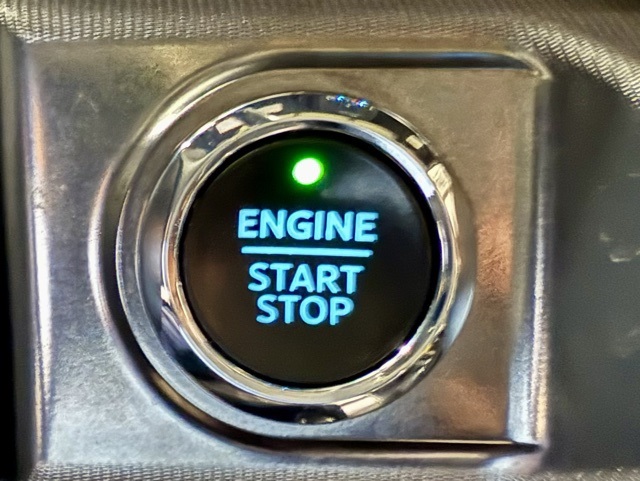 2022 Ford F-150 Platinum photo 21