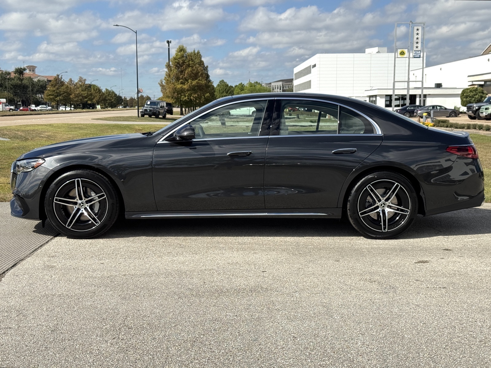 2026 Mercedes Benz E 350 photo 4