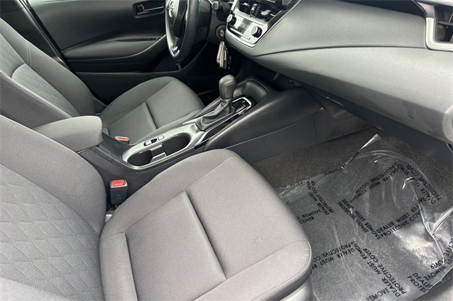 2024 Toyota Corolla LE photo 13