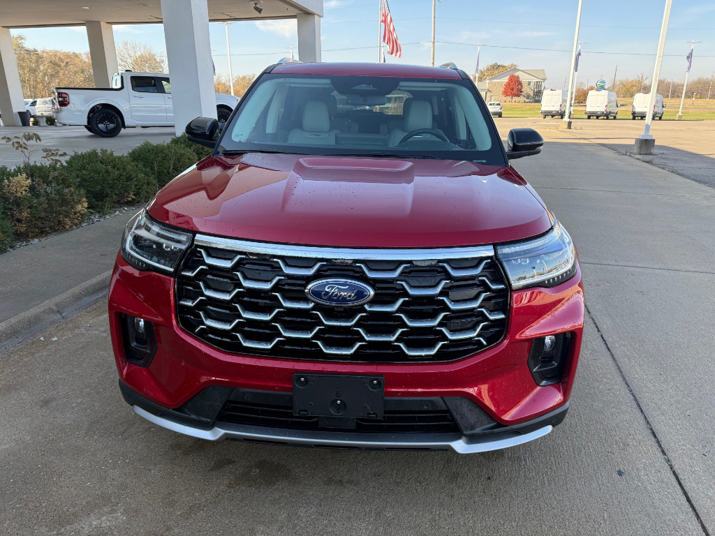 2025 Ford Explorer Platinum photo 2
