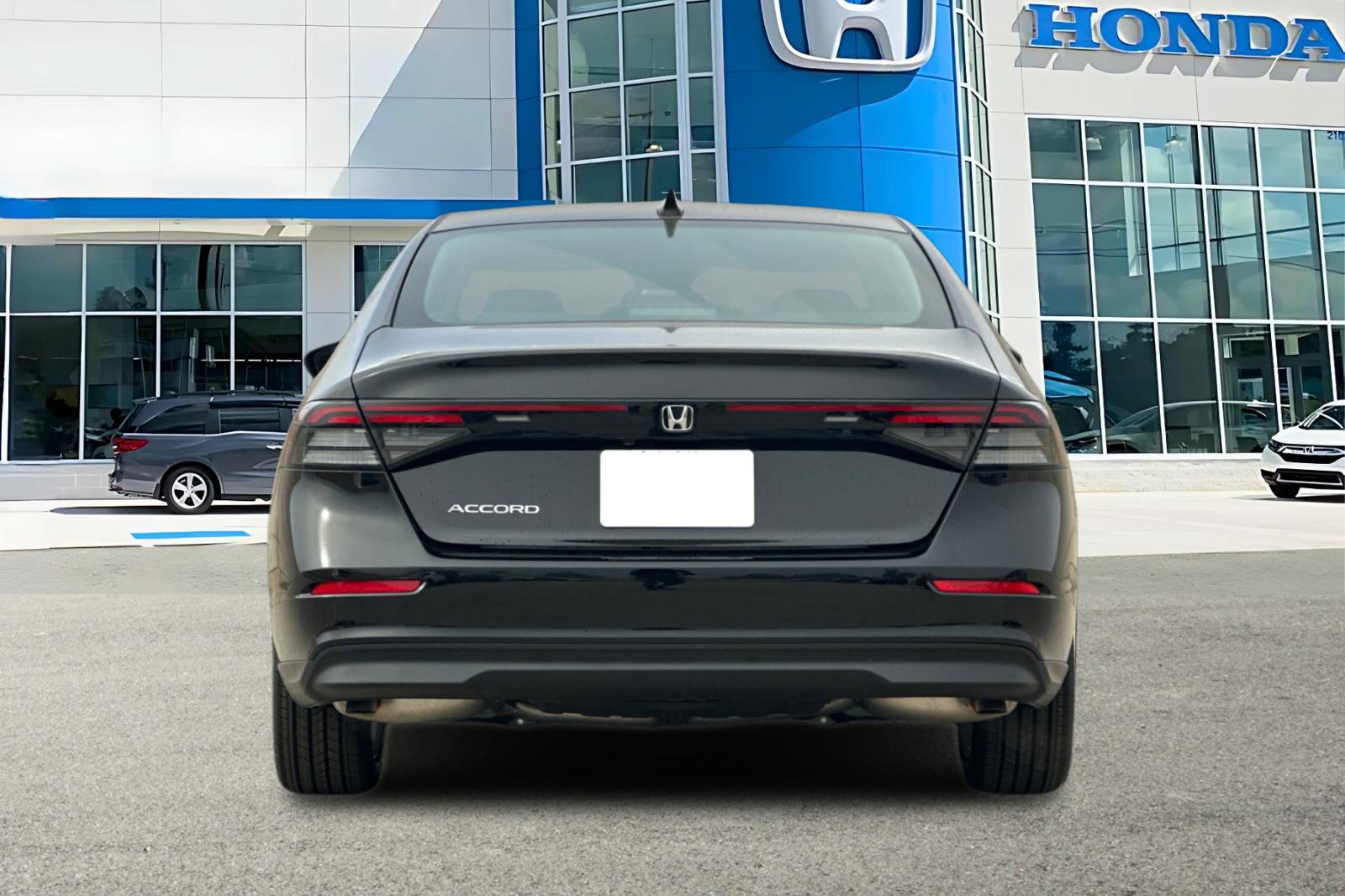 2025 Honda Accord 1.5T LX photo 4