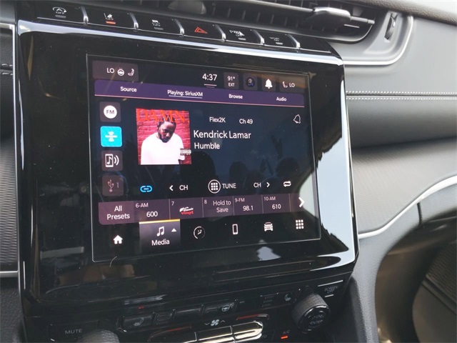 2025 Jeep Grand Cherokee Altitude photo 16