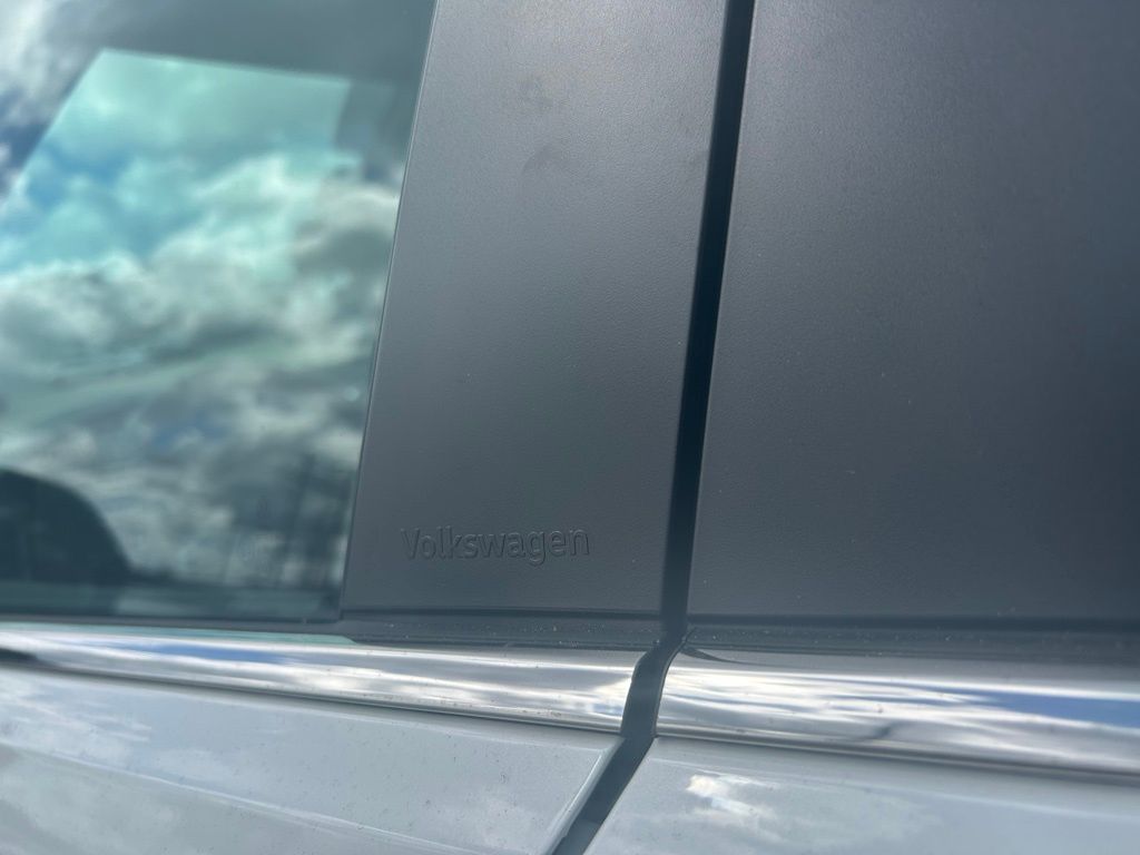 2026 Volkswagen Atlas SE Technology photo 21