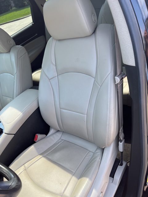 2019 Buick Enclave Essence photo 10