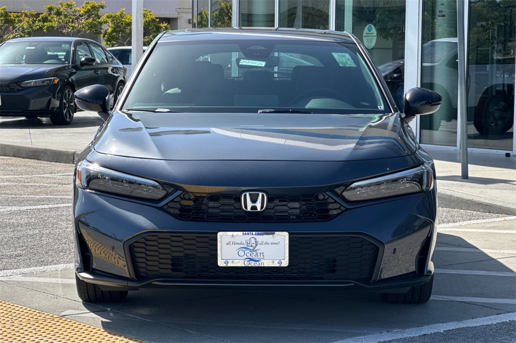 2025 Honda Civic Hatchback Hybrid Sport Touring photo 4