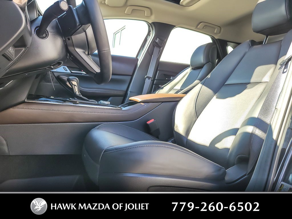 2025 MAZDA CX-30 - Image 7
