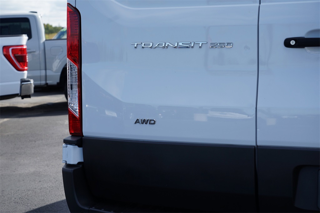 2023 Ford Transit photo 8