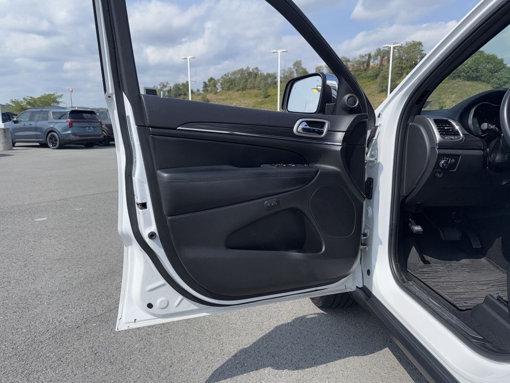 2021 Jeep Grand Cherokee Limited photo 5